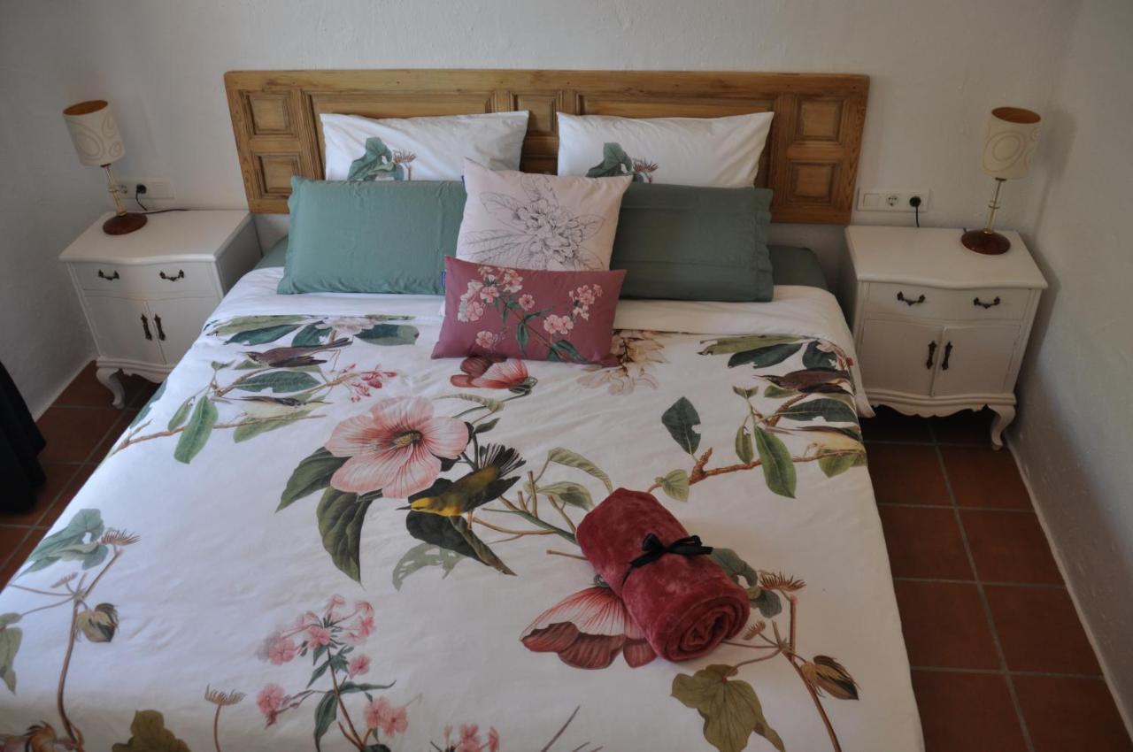 Boutique B&B El Refugio Alcaucin Exterior photo